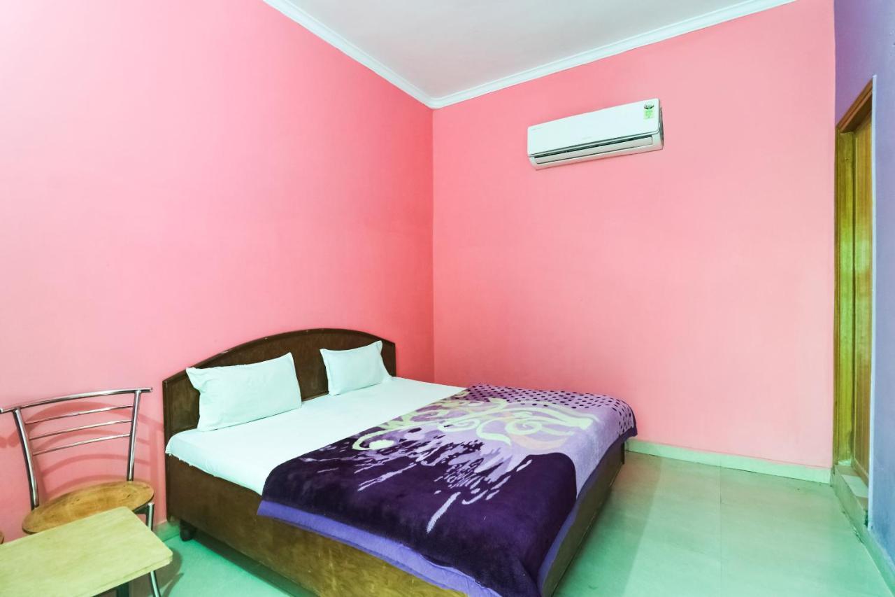 Spot On 61434 Sabri Barkat Hotel Roorkee Екстер'єр фото