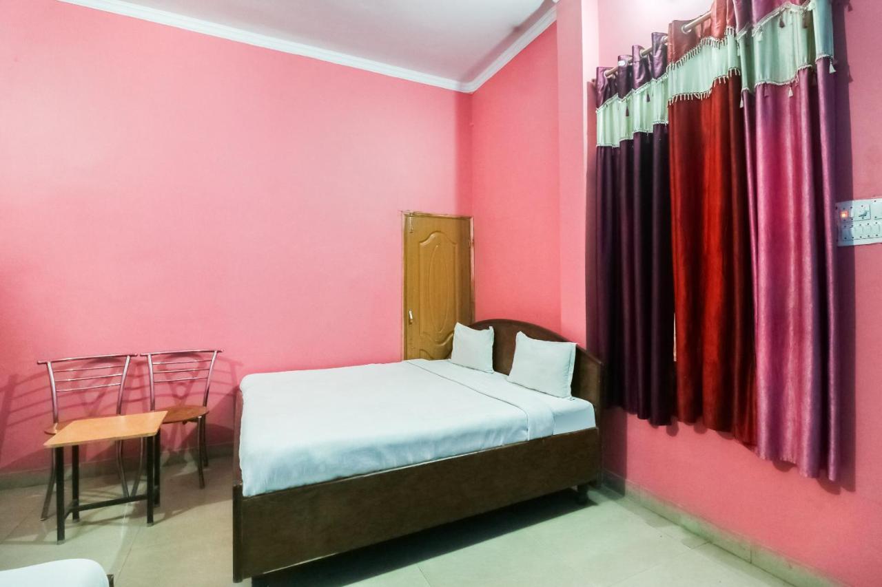 Spot On 61434 Sabri Barkat Hotel Roorkee Екстер'єр фото
